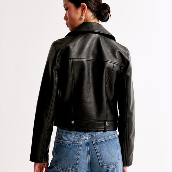 Abercrombie vegan leather jacket - Picture 3 of 6